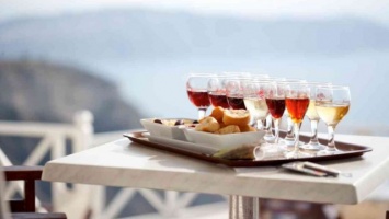 The best wineries of the Aegean